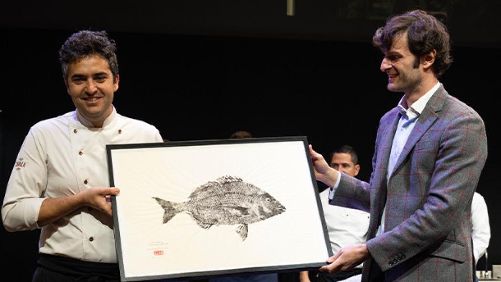 Juan José Carmona del Cávala, recibiendo el premio.