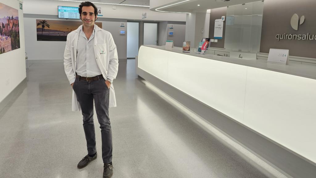 El doctor Rodrigo Orozco de Quirónsalud Málaga.