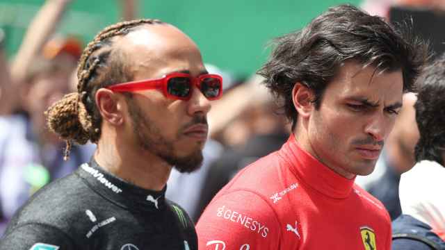 Lewis Hamilton y Carlos Sainz, en el GP de Brasil 2023