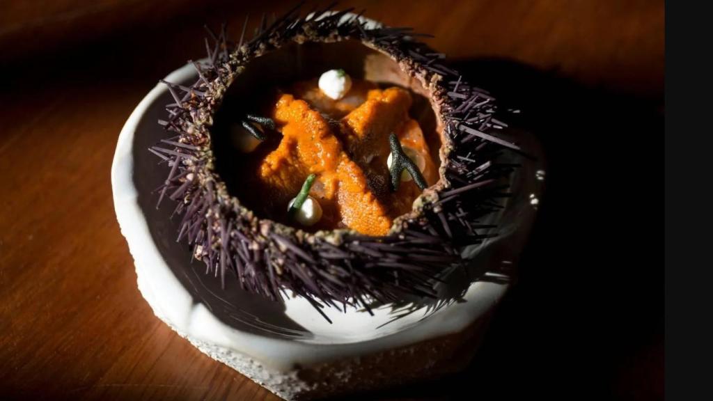 El tartar de gambas del menú degustación de Cávala.