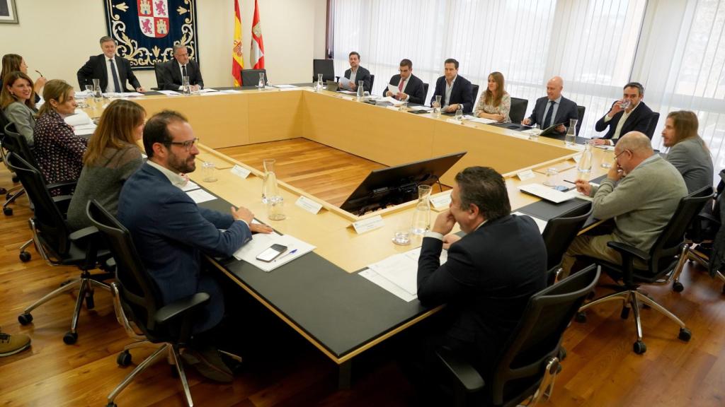 Imagen de la reunión de la Junta de Portavoces de este jueves.