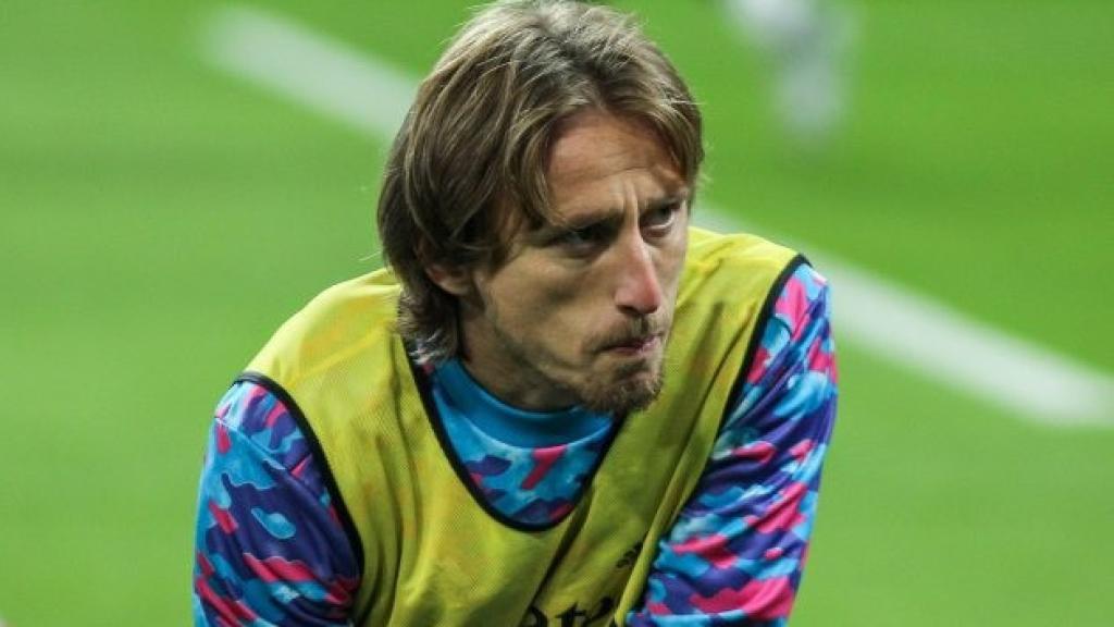 Luka Modric, durante un calentamiento del Real Madrid.