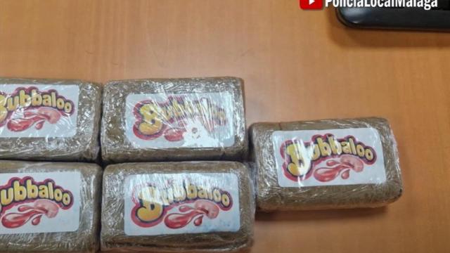 Detienen en Málaga a ocho personas en tres días tras sorprenderlos en posesión de drogas.