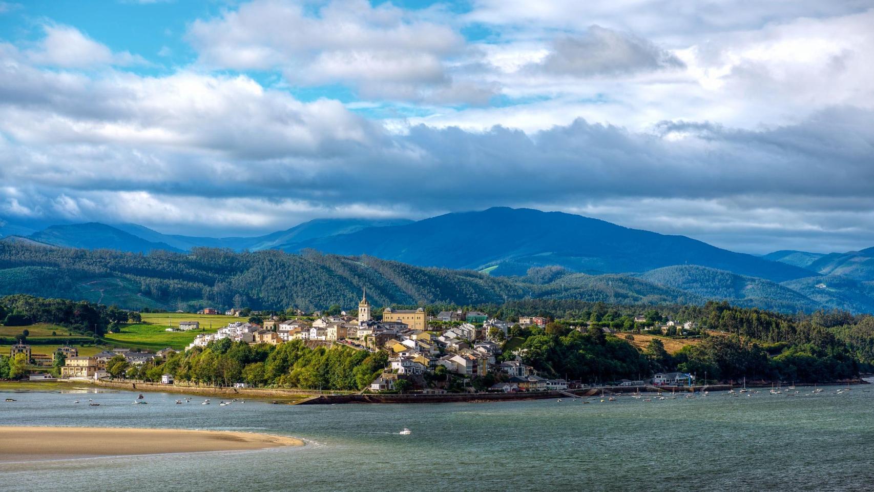 Castropol, Asturias.