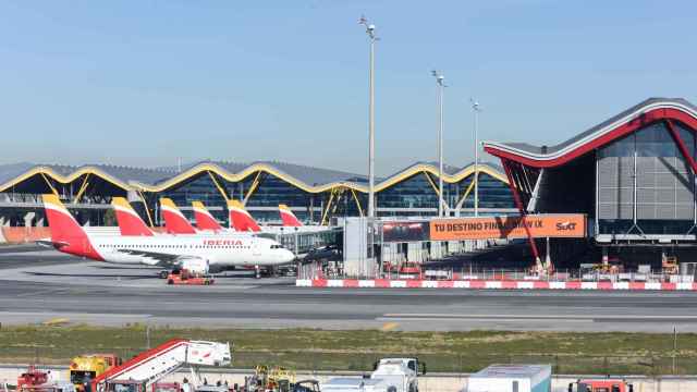 Aviones de Iberia aparcados en el aeropuerto Adolfo Suárez Madrid-Barajas