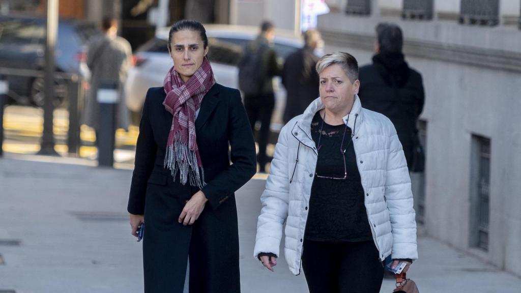 Montse Tomé, a su llegada a la sede de la Audiencia Nacional para declarar en el 'caso Rubiales'.