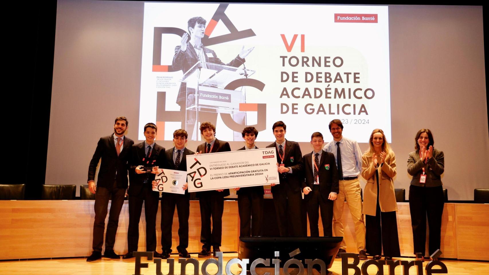 Estos son los ganadores del VI Torneo de Debate Académico de Galicia (TDAG) de la Fundación Barrié