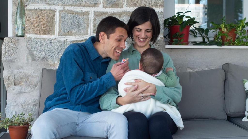 Llevan cuatro meses criando al pequeño cuya custodia pertenece a la Comunidad de Madrid.