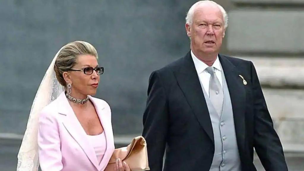 Víctor Manuel de Saboya y su mujer Marina Doria en la boda de Felipe y Letizia en Madrid en 2004
