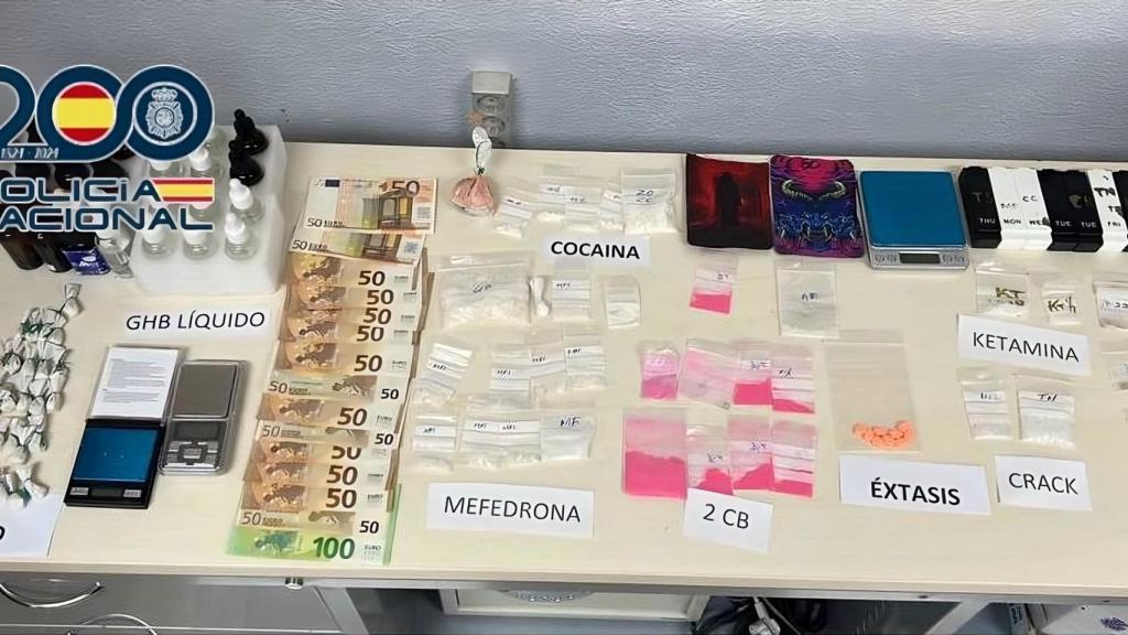 La variedad de oferta de drogas intervenidas en esta operación en Alicante.