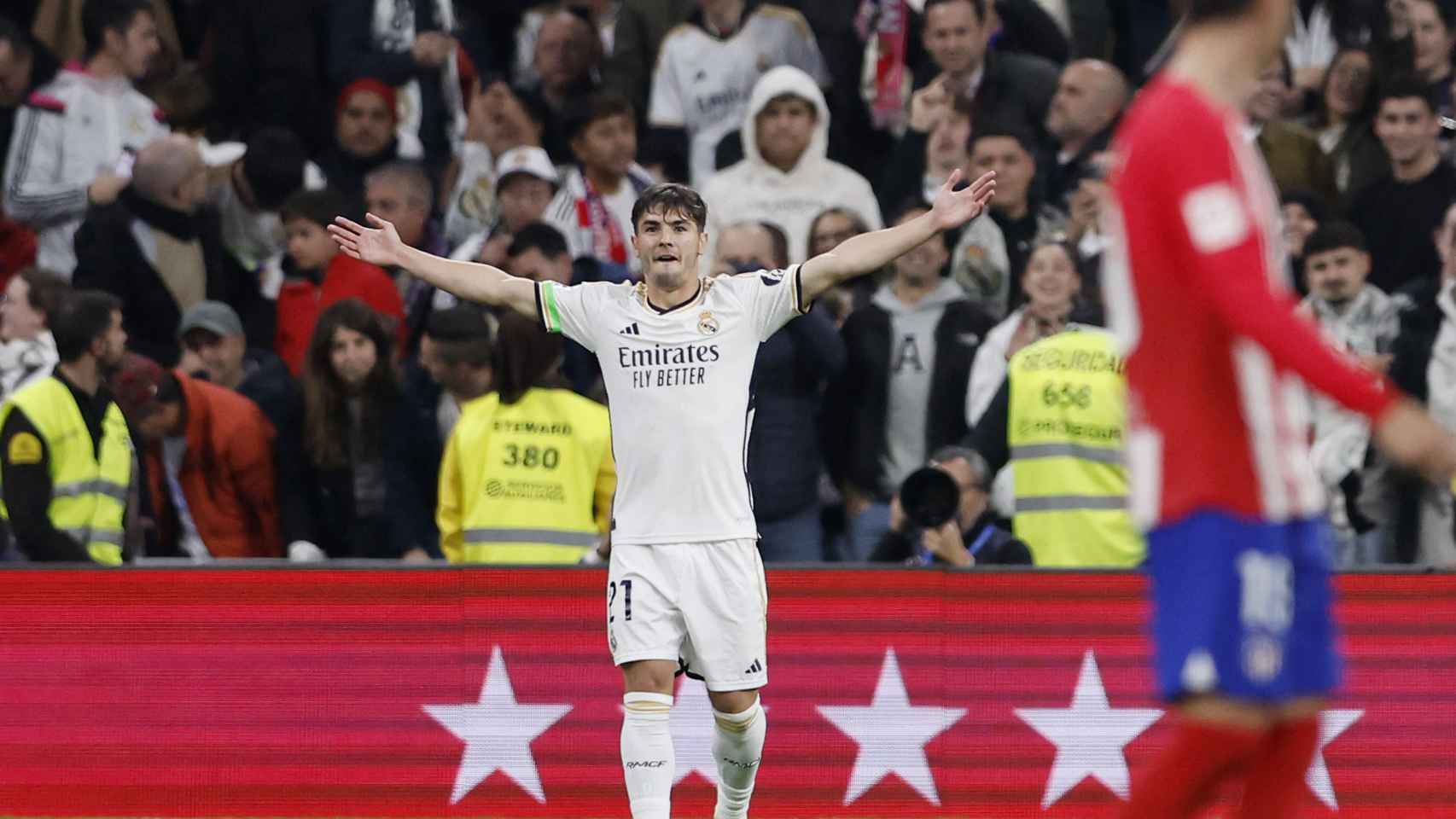 Brahim Díaz celebra su gol en el derbi Real Madrid - Atlético