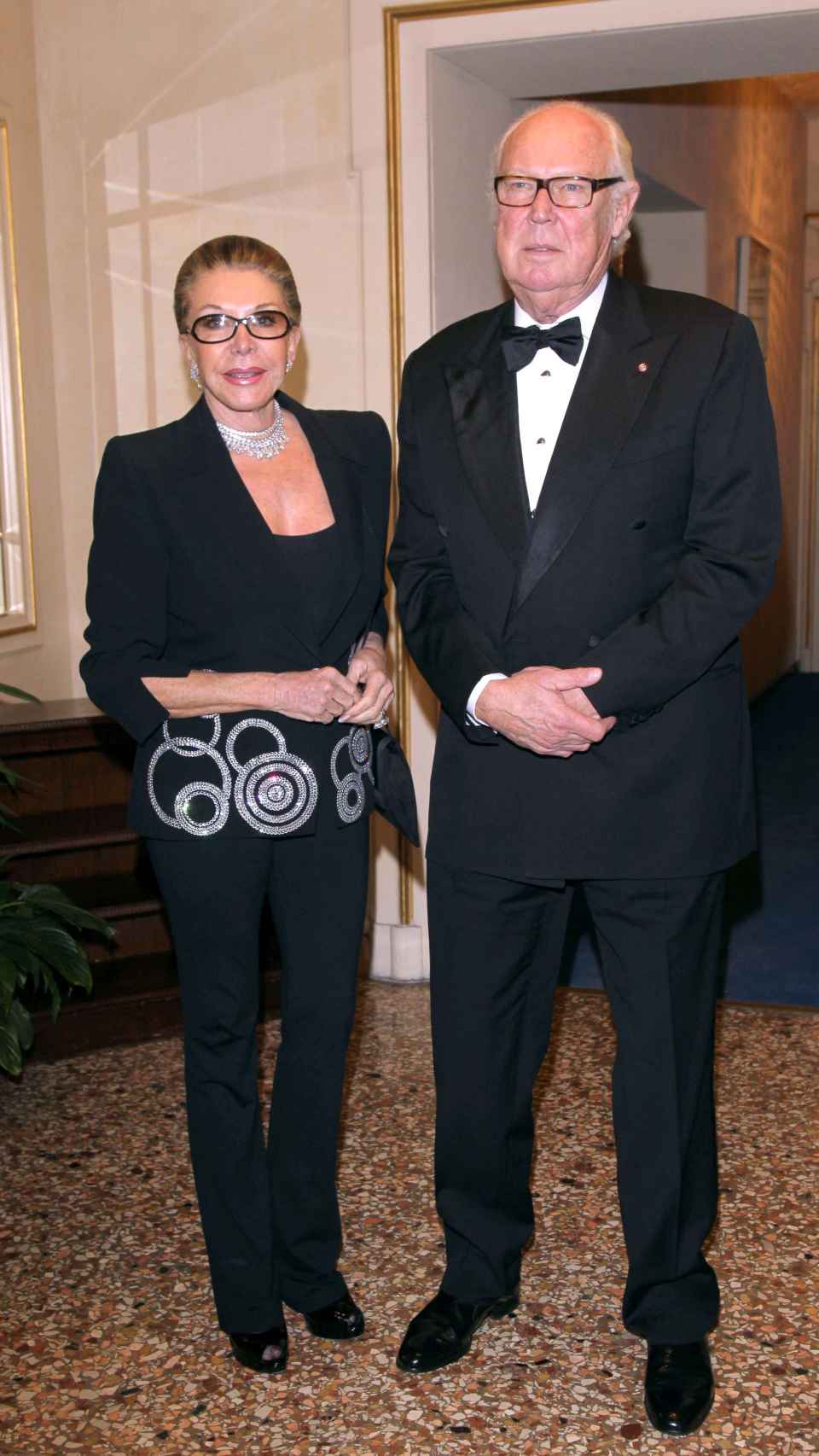 Víctor Manuel de Saboya junto a su esposa en una fotografía tomada en Milán, en 2010.