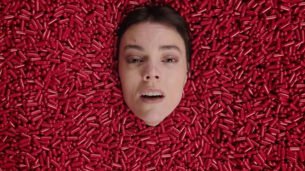 Vicky Luengo en una imagen promocional de 'Reina roja'