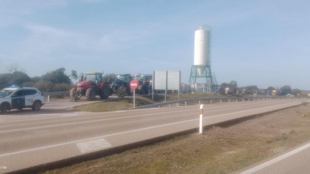 Tractores por la N-122