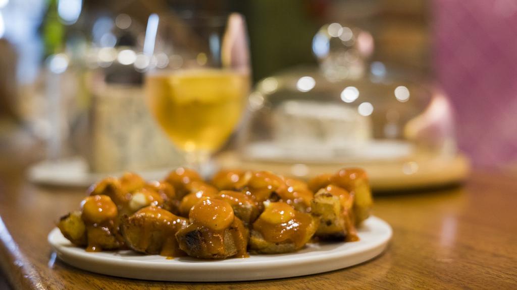 Las bravas del restaurante.