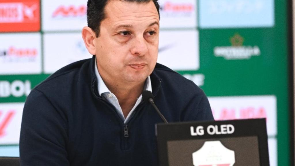 El responsable del área deportiva del Elche, Sergio Mantecón.
