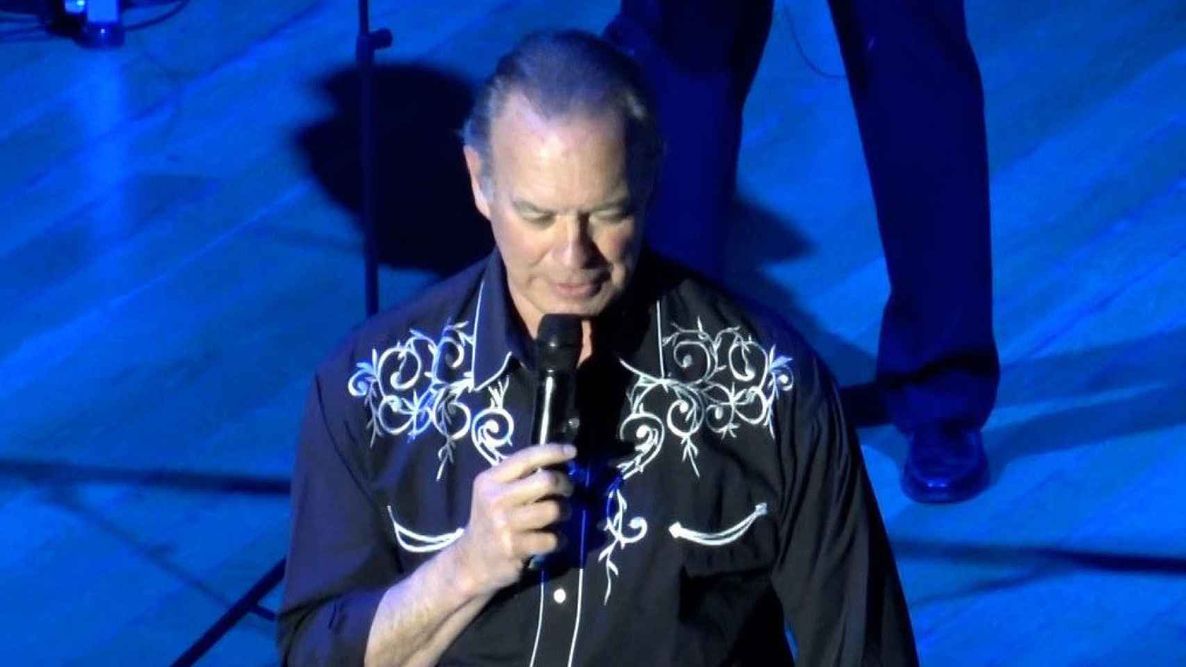 Bertín Osborne durante su concierto en Alicante el pasado domingo, 4 de febrero.