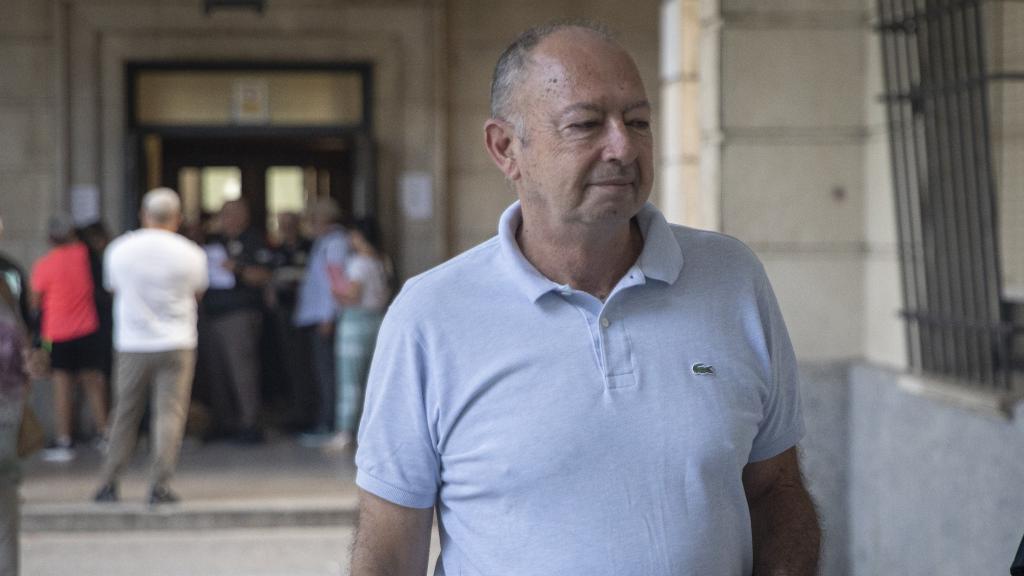 El exdirector general de Trabajo, Daniel Alberto Rivera, su llegada al inicio del juicio de la pieza separada de ERE