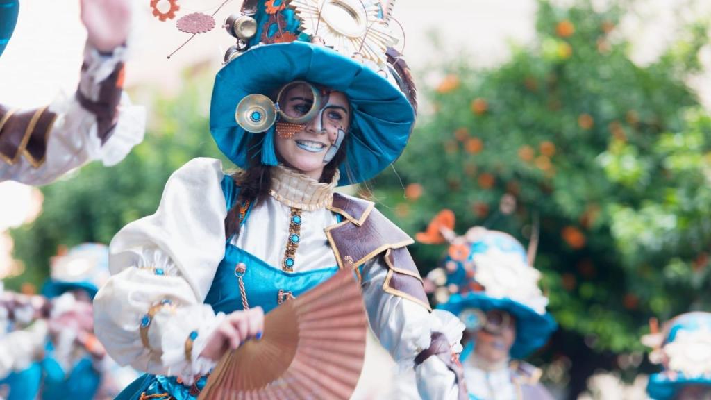 Ares (A Coruña) celebra esta tarde su fiesta de Carnaval en la plaza de la Constitución