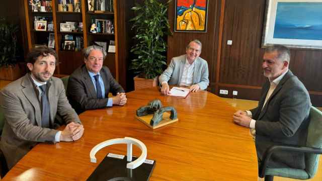 Reunión en el Concello de Vigo para avanzar con el proyecto de Conxemar para los más pequeños.