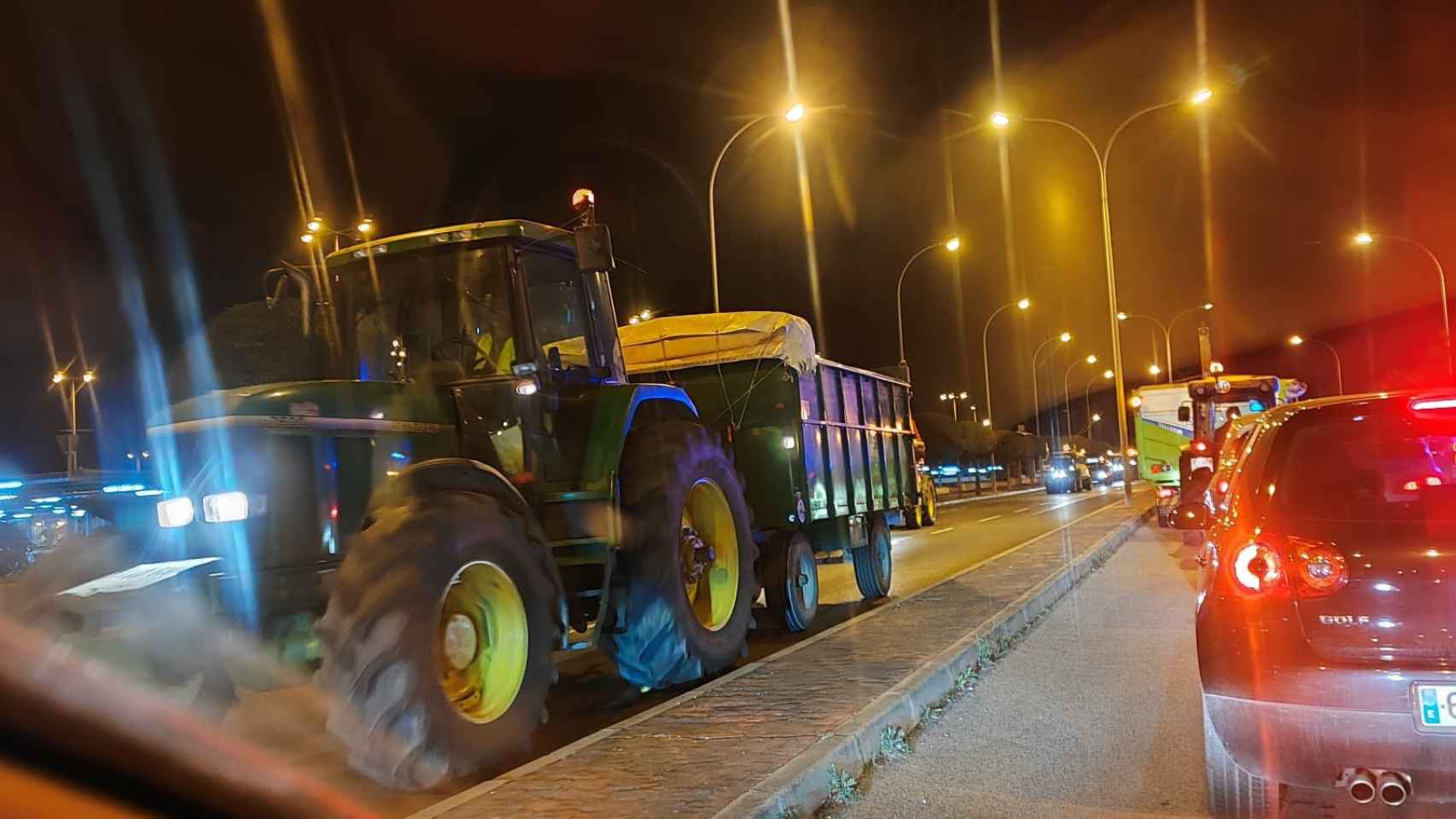 Los tractores están colapsando accesos a Logroño