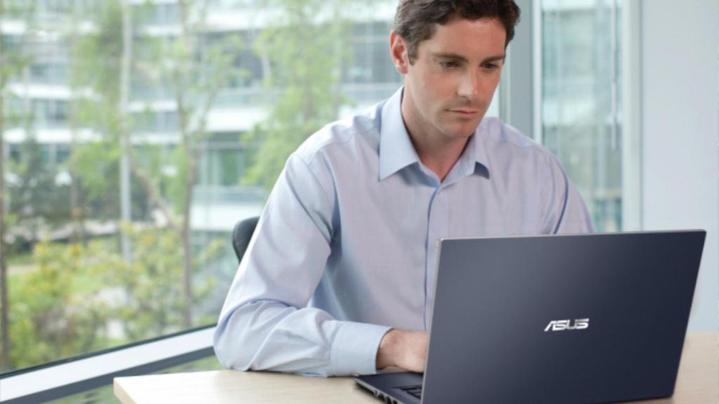 El portátil Asus diseñado para satisfacer todas las necesidades ¡ahora tiene 400€ de descuento!