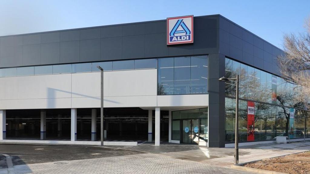 Fachada Aldi.