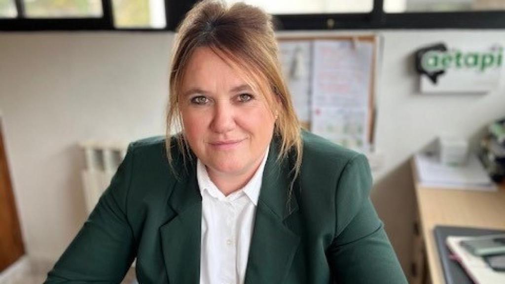 La directora del colegio Leo Kanner, María José Ucendo, en el centro educativo.