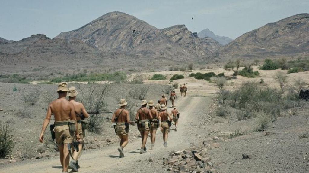 Patrulla británica en las montañas de Radfan. Septiembre 1964