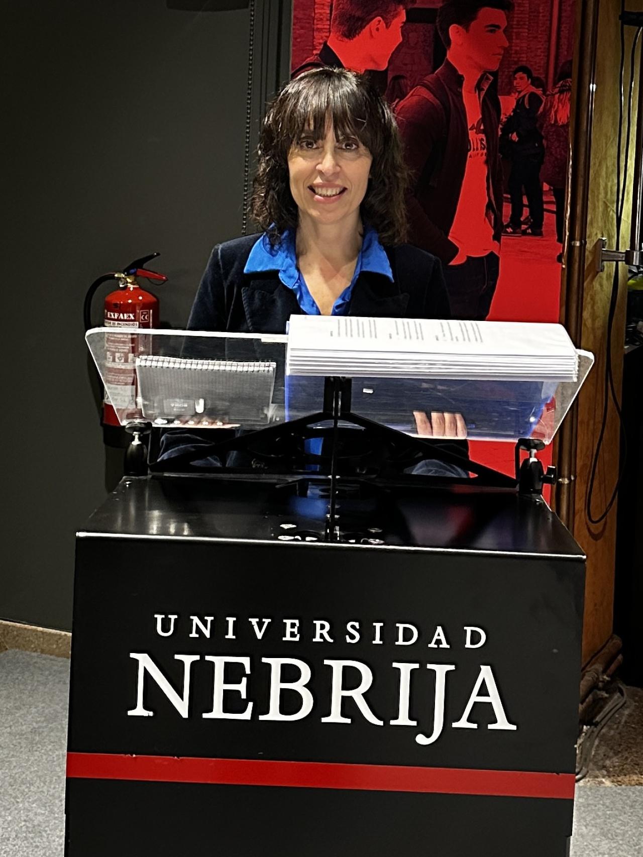 Ana Fernández, doctora en Educación y Procesos Cognitivos, el día de la defensa de su tesis.