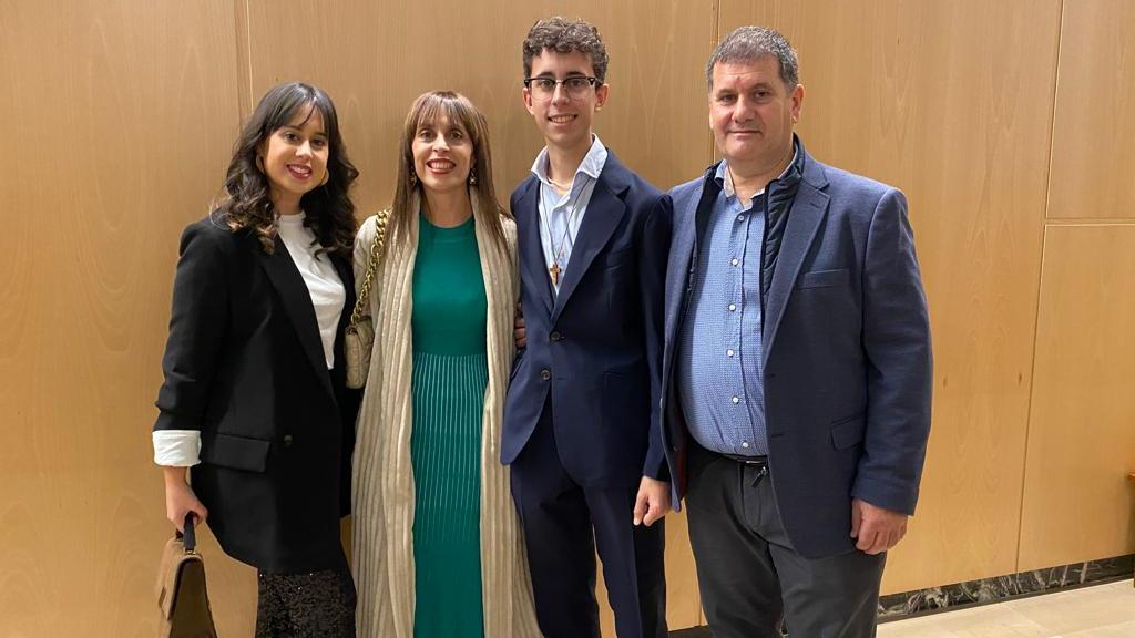 La familia López Fernández. De izquierda a derecha, Andrea, Ana, Iyán y Manuel.