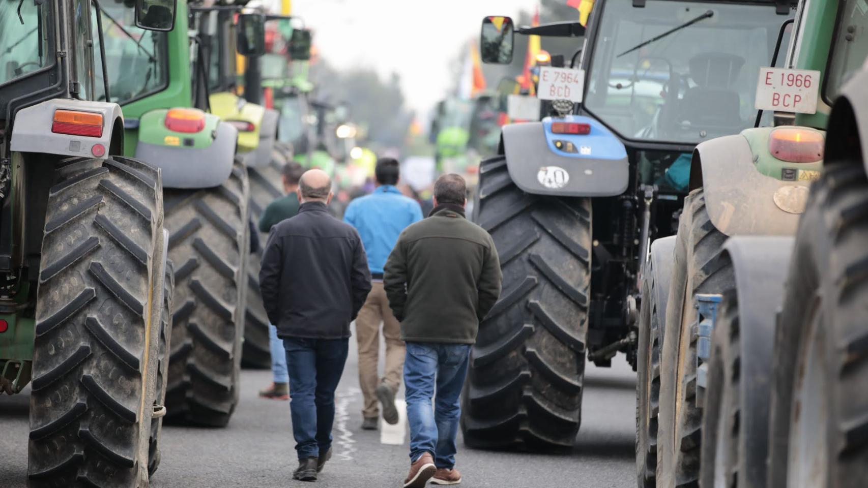 Las mejores fotografías que está dejando la protesta de los agricultores en Toledo