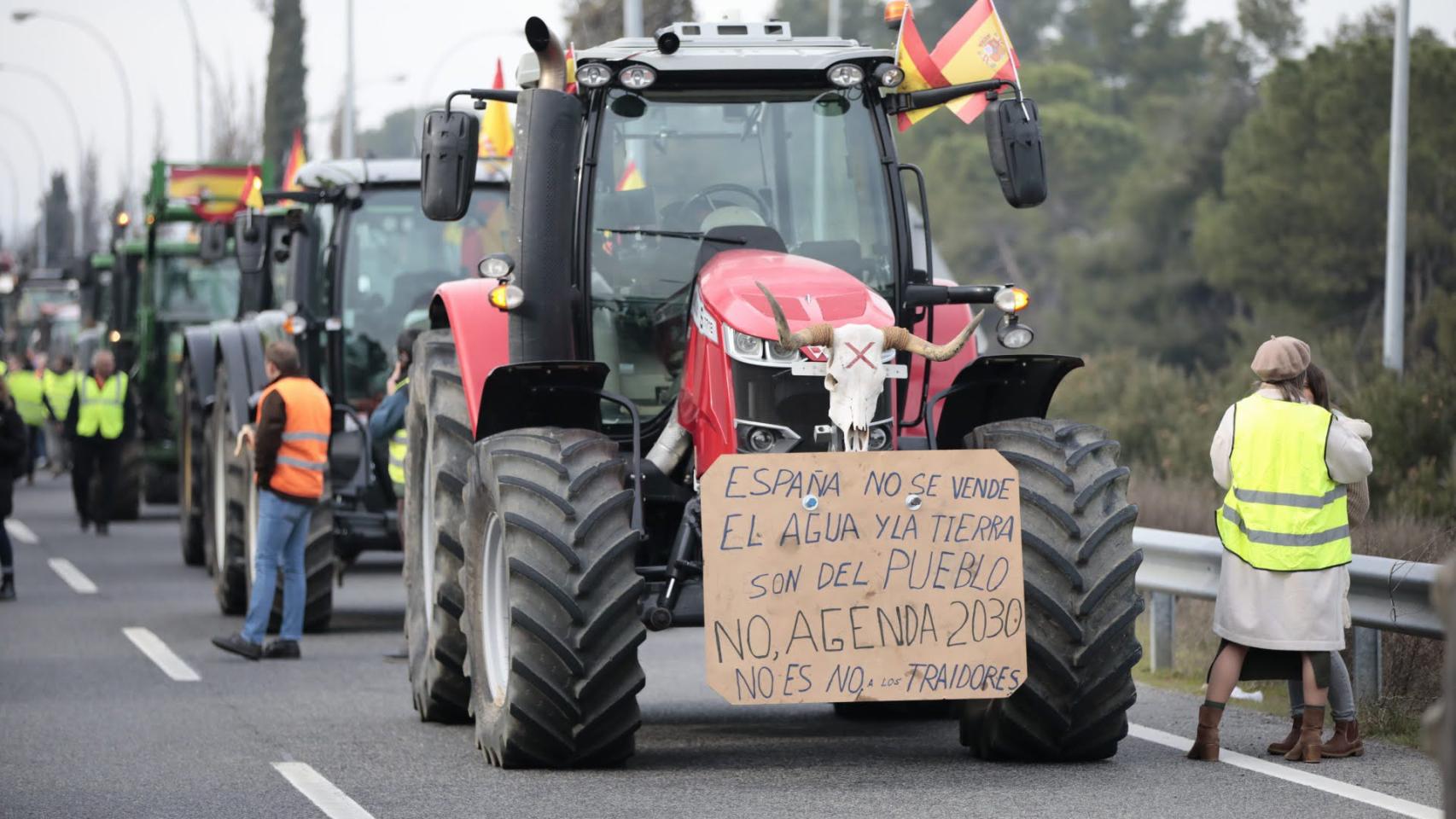 Las mejores fotografías que está dejando la protesta de los agricultores en Toledo