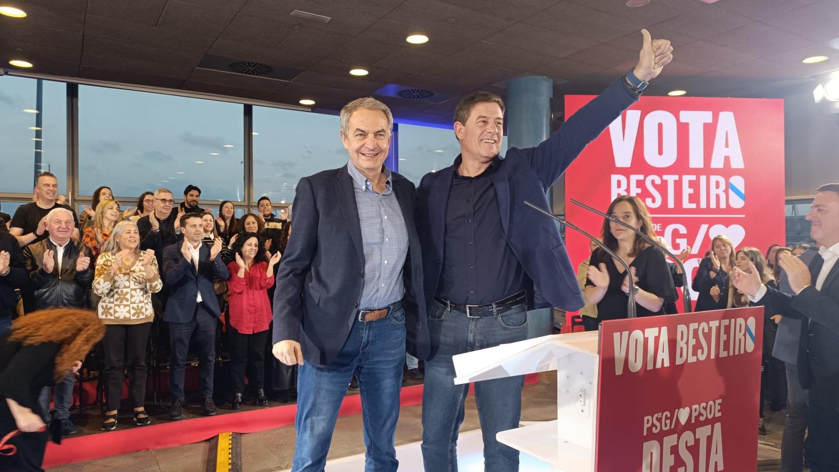 José Luis Rodríguez Zapatero y José Ramón Gómez Besteiro, en el acto de este último en Galicia