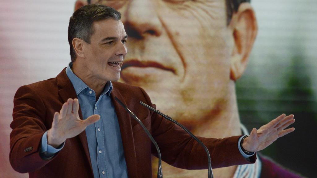 El presidente del Gobierno, Pedro Sánchez, durante un acto de campaña del PSOE en Galicia.