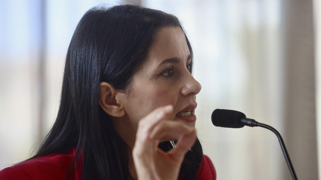 Inés Arrimadas, en un desayuno informativo en 2023