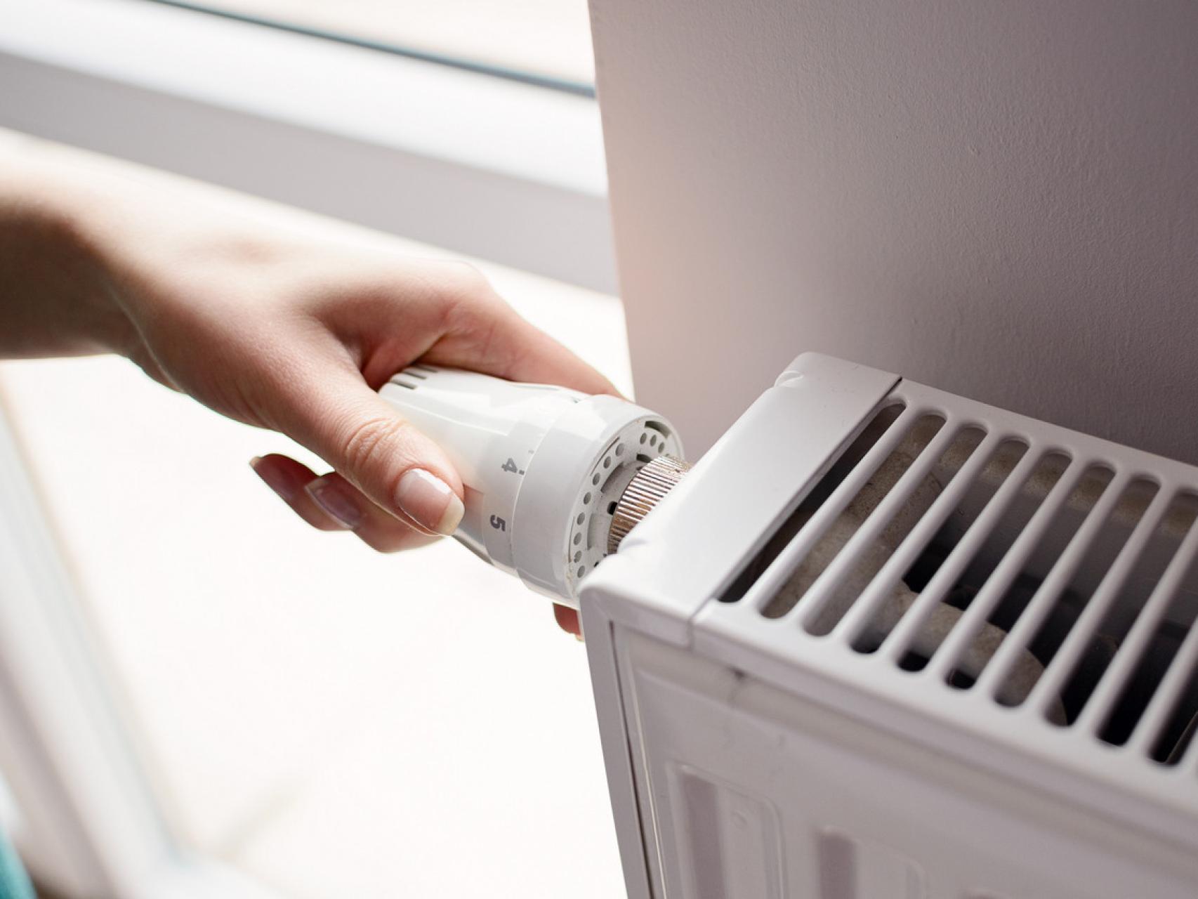 El truco definitivo para limpiar tus radiadores este invierno