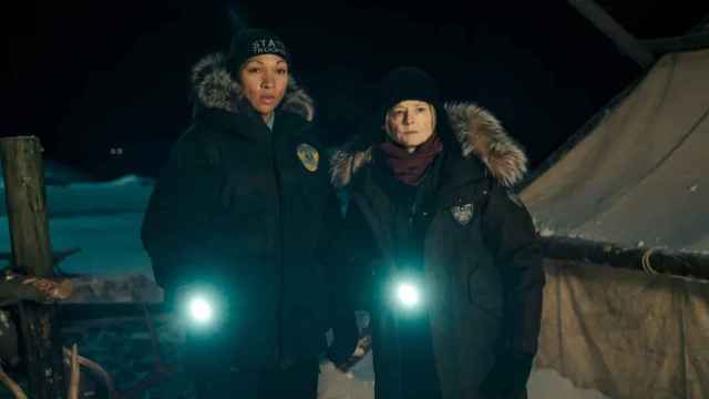 El episodio 5 de 'True Detective: Noche polar' se verá antes por la Super Bowl: cuándo estará disponible