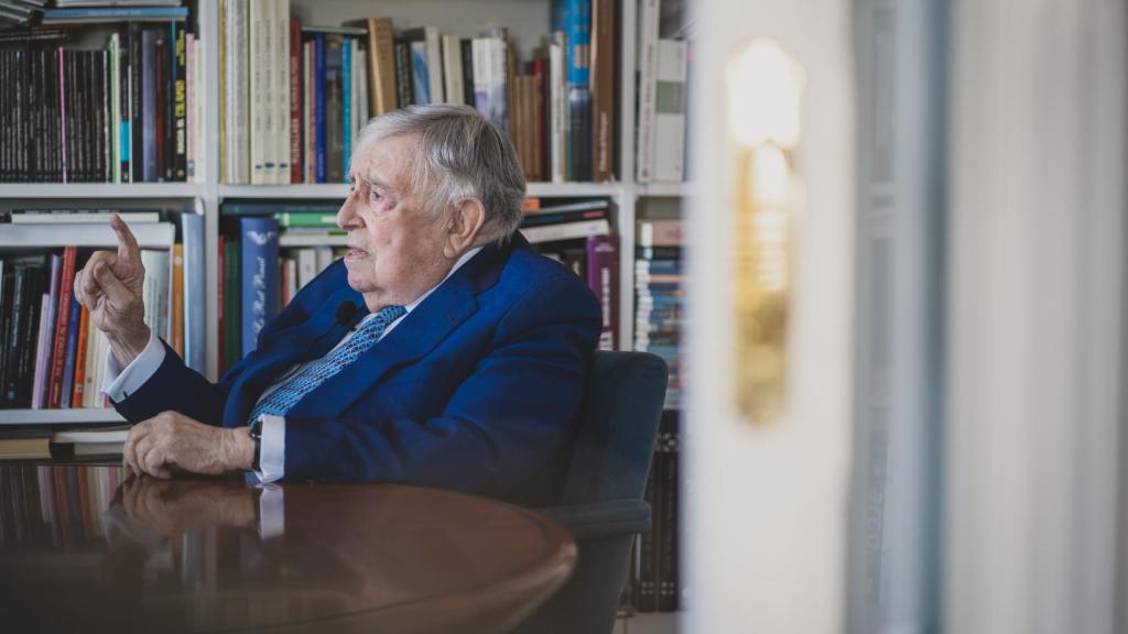 Luis María Anson dirigió ABC y fundó La Razón.