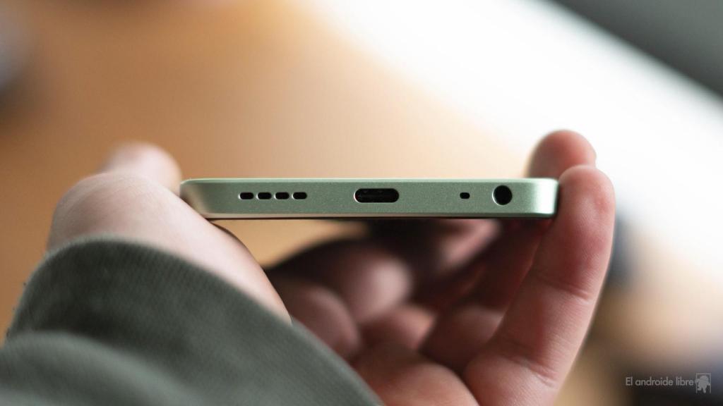 Parte inferior del realme C67