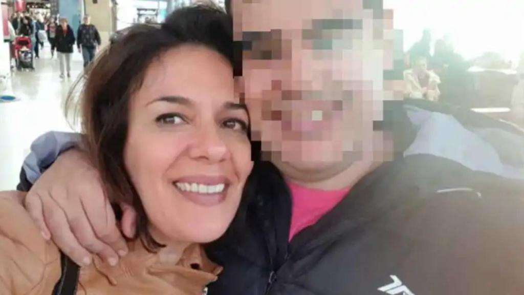 Gema Moreno junto a su hijo en una imagen facilitada a EL ESPAÑOL.