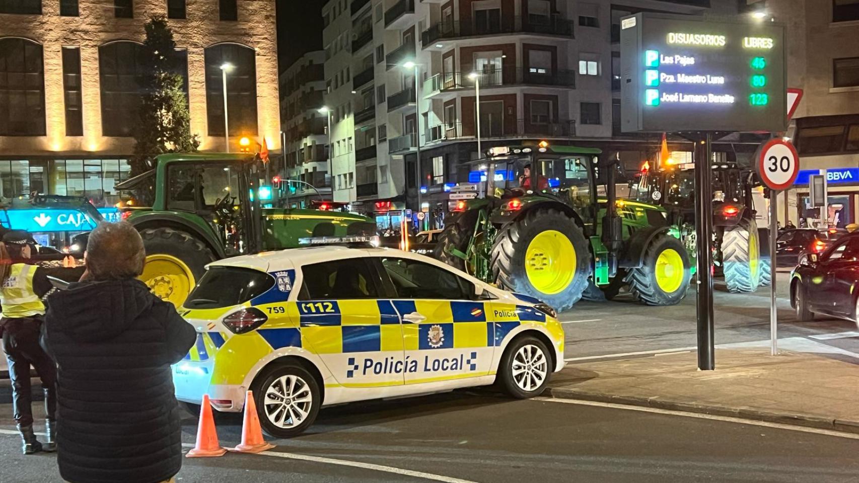 Tractores por el centro de Salamanca