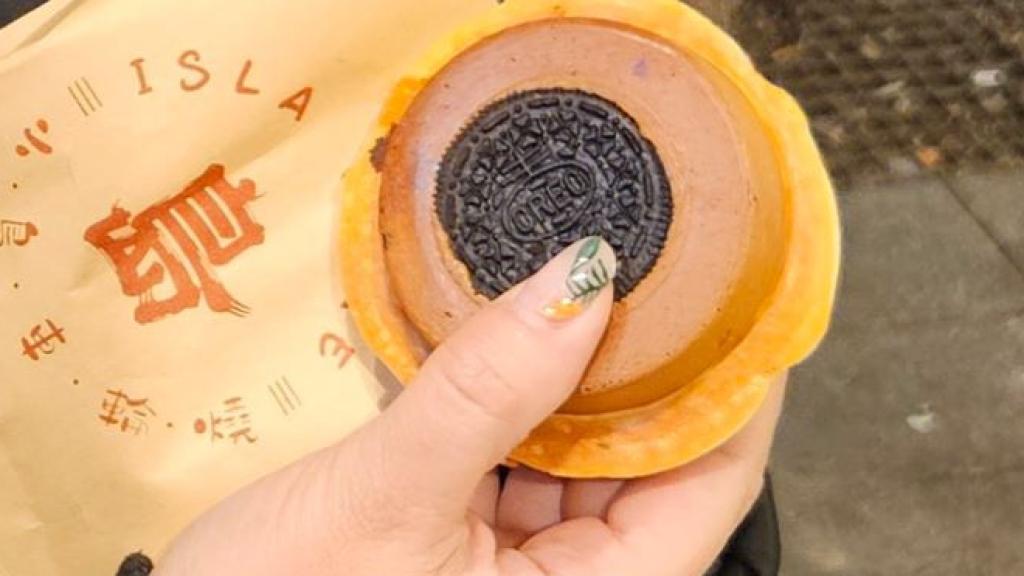 Pastelito rueda de Oreo.