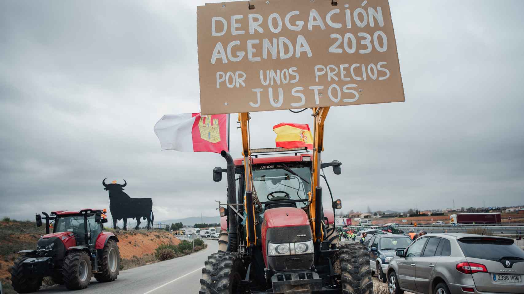 Un tractor durante una protesta en Madridejos (Toledo)