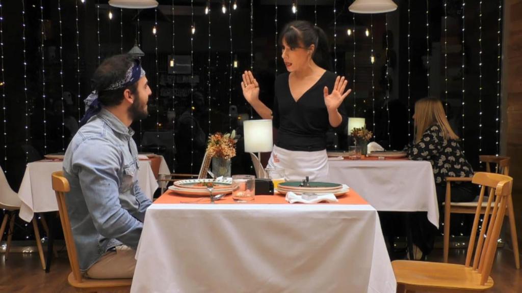 Álex en ‘First Dates’.