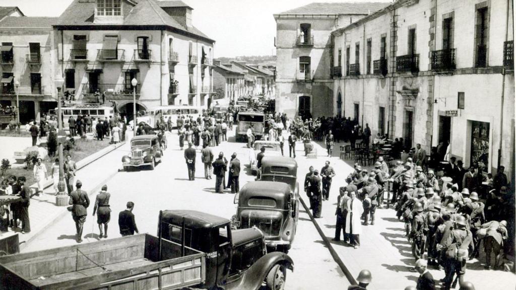 Ponferrada, en julio de 1936. Una de las imágenes cedidas por una persona anónima