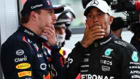 Max Verstappen y Lewis Hamilton, en un Gran Premio de Fórmula 1