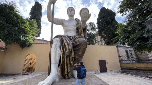 Reconstrucción de la Estatua de Constantino