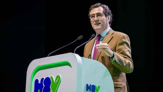 El presidente de la CEOE, Antonio Garamendi, en el I Congreso Nacional del Hidrógeno verde en Huelva