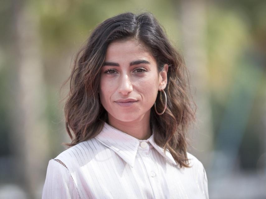 Carolina Yuste en una alfombra roja.